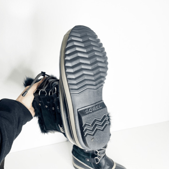 Sorel Joan of Arctic II Youth Snow Boots Black Dove mid calf YOUTH 4 WOMENS 5 - Picture 4 of 5